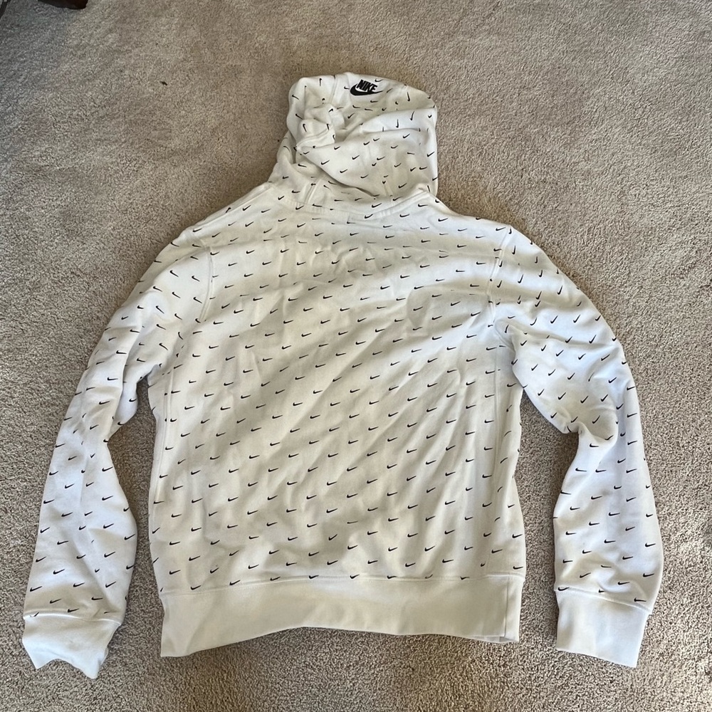 Nike Medium White Logo Hoodie